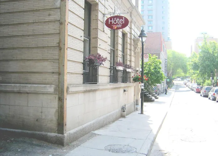 Hotel Saint-Andre Montreal
